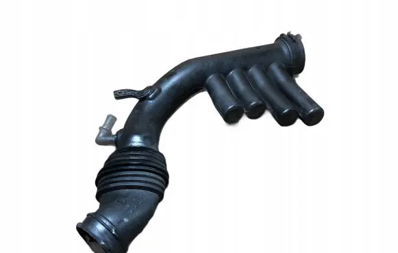 Ford Focus Intercooler hose/pipe 6652A
