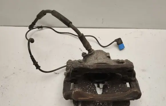 Mercedes-Benz C W205 Front brake caliper A0114219698