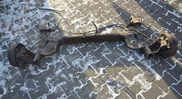 Dacia Duster II Rear axle beam 7728