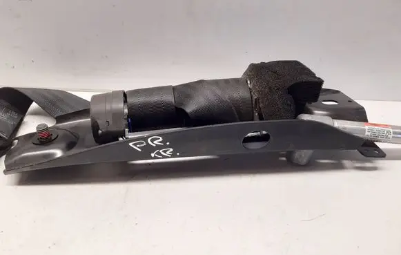 Volvo V70 Front seatbelt 6041213