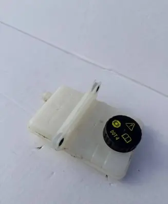 Renault Scenic IV - Grand scenic IV Brake fluid reservoir 460917653R