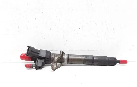 Volvo V70 Fuel injector 31272767 0445116036