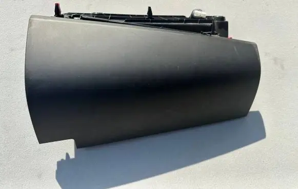 Toyota Prius (XW20) Glove box 5553147030