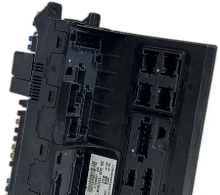 Mercedes-Benz E W211 Voice control module 9809478580 EDC17C60 0281031043