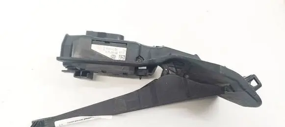 Volkswagen PASSAT B6 Accelerator throttle pedal 1K2721503M 6PV00874500