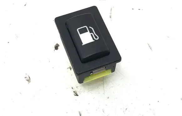 BMW 3 G20 G21 Fuel tank opening switch 9323414