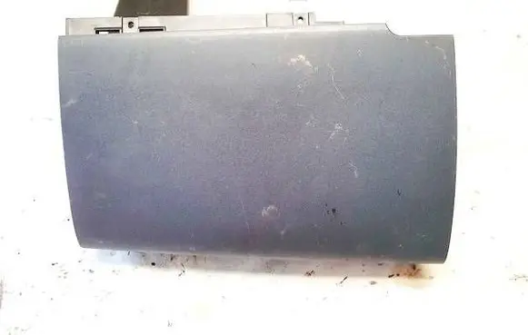 Mitsubishi Colt Glove box jci387447 mn140024zz