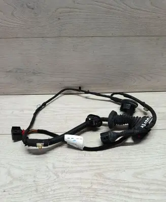 Audi A3 S3 A3 Sportback 8P Rear door wiring loom 8P4971687S