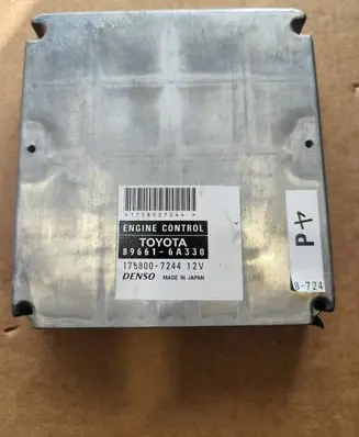 Toyota Land Cruiser (J120) Engine control unit/module 896616A330 1758007244