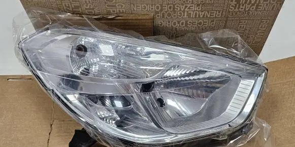 Dacia Dokker Headlight/headlamp 260109545R 260105000R