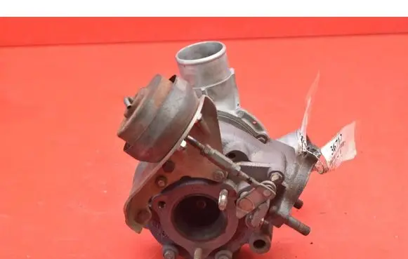 Toyota Avensis Verso Turbo system vacuum part 17201-0R060