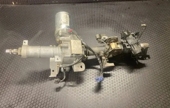 Opel Corsa C Steering wheel axle 001407140 13136675