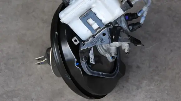 Opel Corsa E Brake booster 55702816