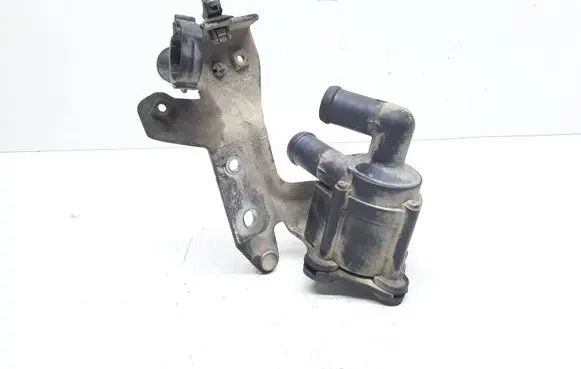 Volvo S90, V90 Electric auxiliary coolant/water pump 31368143 704773030