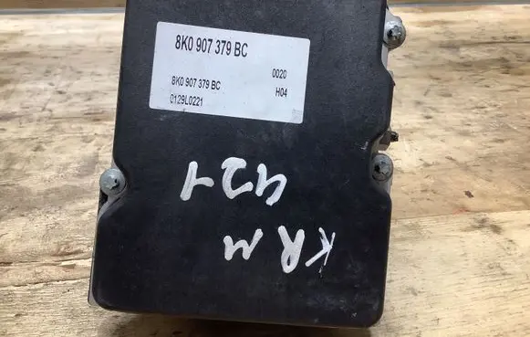 Audi A4 S4 B8 8K ABS Pump 8K0907379BC 8K0614517DO