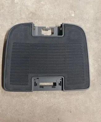 Volkswagen Golf Plus Dash center air vent grill 5M0819153B