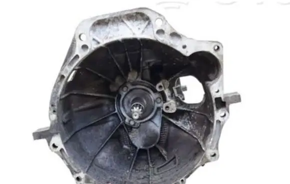 Iveco Daily 35.8 - 9 Manual 5 speed gearbox 