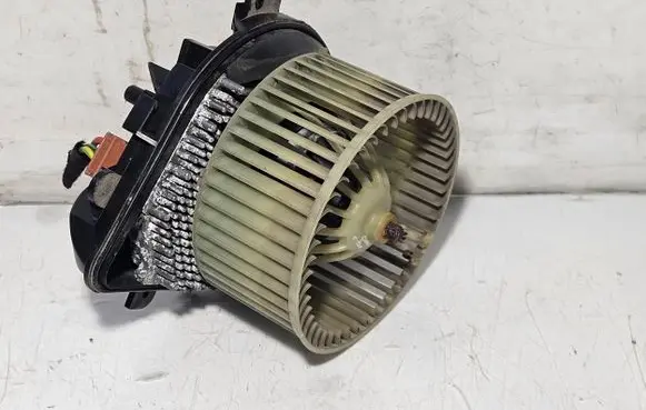 Citroen Jumpy Heater fan/blower 9041220837