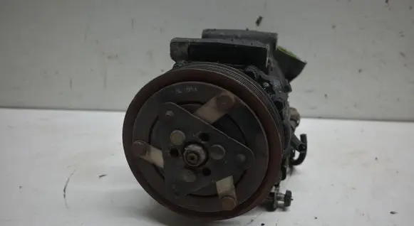 Citroen C3 Picasso Air conditioning (A/C) compressor (pump) 9670318880