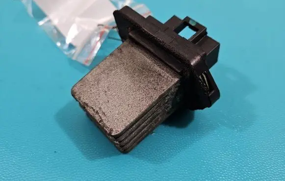 SsangYong Rexton I Heater blower motor/fan resistor IMPRK1474648