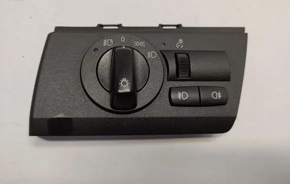 BMW X3 E83 Light switch 3405705 61313405705