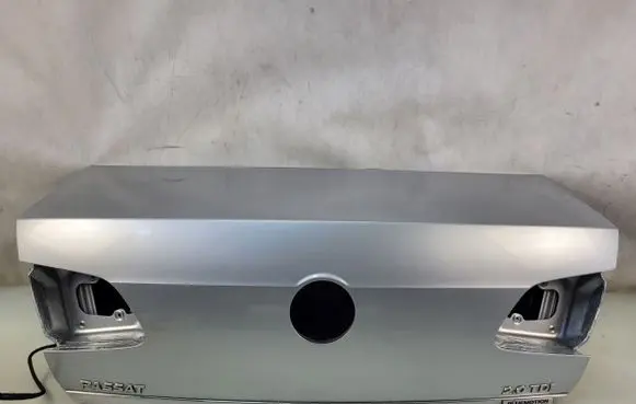Volkswagen PASSAT B7 Truck tailgate 