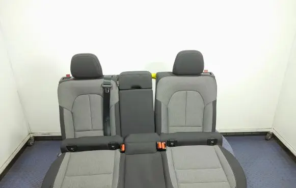 Volvo XC40 Second row seats 