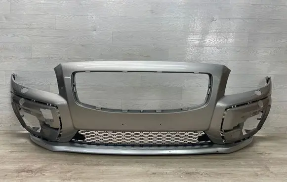 Volvo XC70 Front bumper 30678678