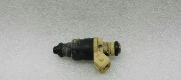 Mini One - Cooper R50 - 53 Fuel injector 1521390