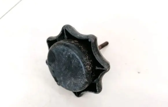 Audi A8 S8 D3 4E Spare wheel bolt 4E0803899C