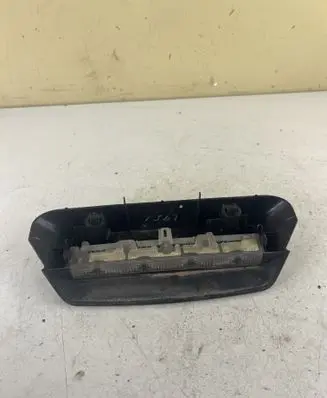 Toyota Yaris Third/center stoplight 28816698