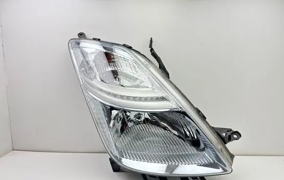 Toyota Prius (XW20) Headlight/headlamp