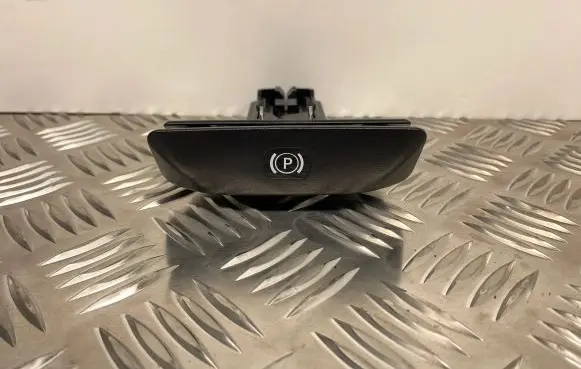 Mercedes-Benz C W204 Hand brake release handle A2044200177