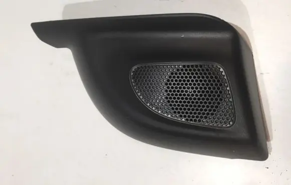 Peugeot Partner Other front door trim element 9816792877
