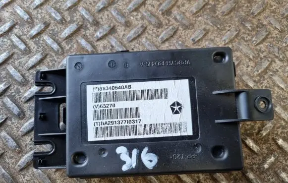 Dodge Charger Air conditioning/heating control unit 68340540AB P68340540AB