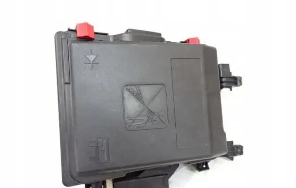 Peugeot 308 Fuse box set 9678633380