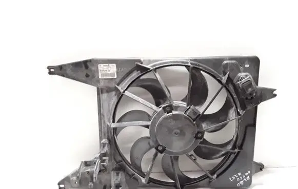 Dacia Logan VAN Radiator cooling fan shroud 8200765566 0130307107