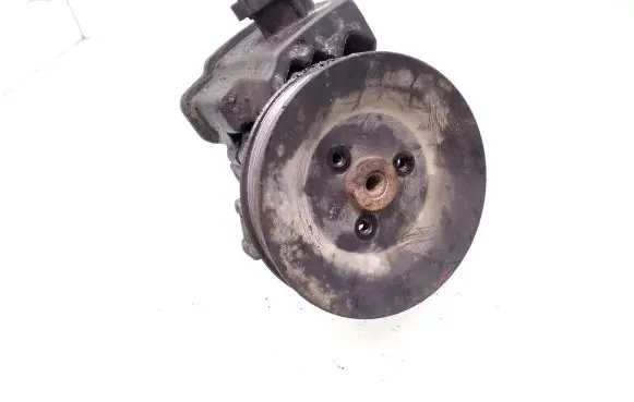 Mercedes-Benz Vito Viano W639 Power steering pump A0034667201