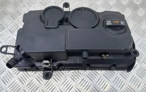 Seat Leon (1P) Rocker cam cover 03G103475D