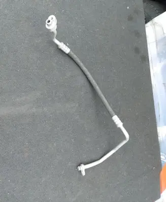 Seat Leon (5F) Air conditioning (A/C) pipe/hose 5Q0816721M