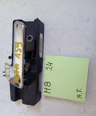 Alfa Romeo 159 Front door interior handle 121211212