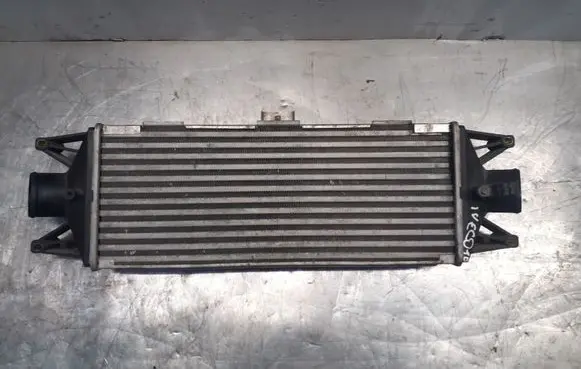 Iveco Daily 35 - 40.10 Intercooler radiator 5801349167 5801349166