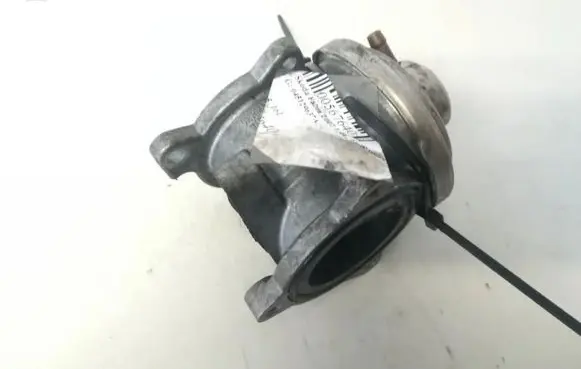 Skoda Fabia Mk1 (6Y) EGR valve 045129637A 045131501k