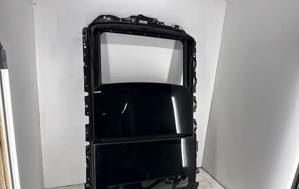 BMW X1 E84 Sunroof set 2992303 2994058 10006329G