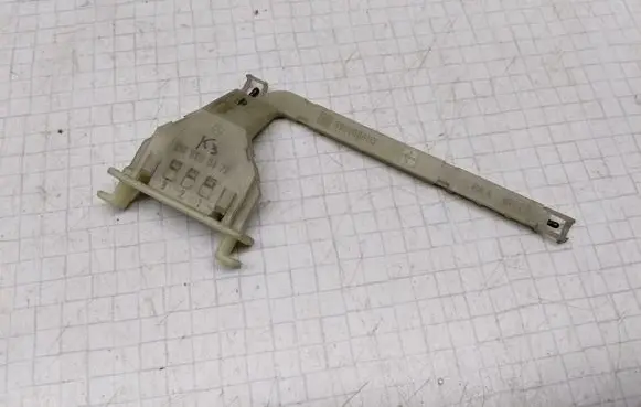 Mercedes-Benz E W210 Outside/exterior temperature sensor 2108300472 3930000113