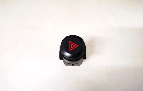 KIA Sorento Hazard light switch 937303e000
