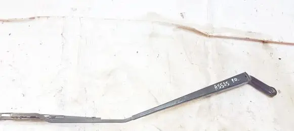Peugeot 206 Front wiper blade arm