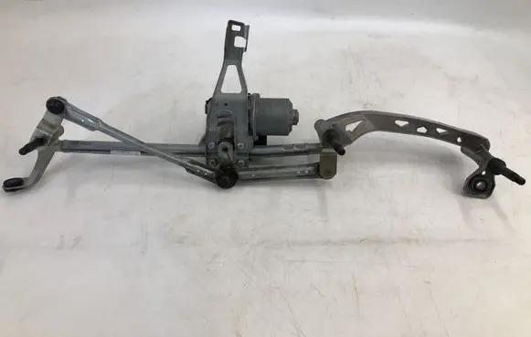 Mercedes-Benz EQE v295 Front wiper linkage and motor A2978207301