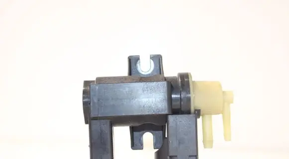 Volvo V70 Turbo solenoid valve 31293964