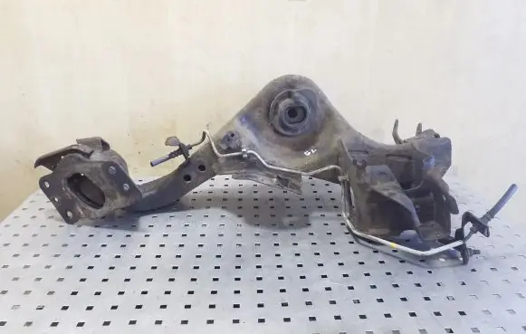 Nissan X-Trail T32 Rear upper control arm/wishbone